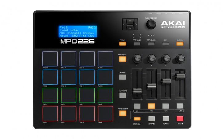 Akai MPD226