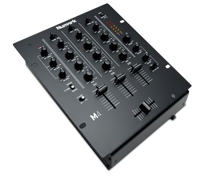 Numark M4 black