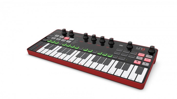 IK Multimedia UNO Synth Pro Desktop