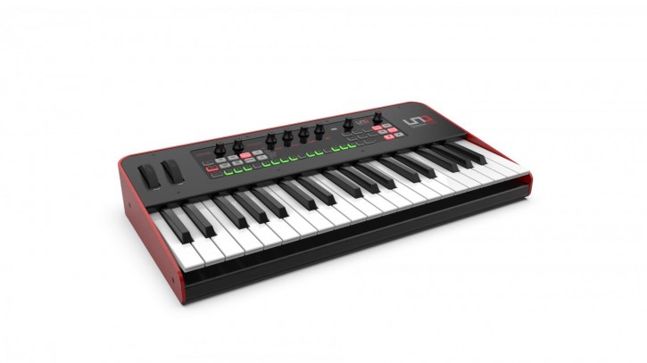 IK Multimedia UNO Synth Pro Key