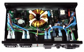 FURMAN AC-210A E Compact Power Conditioner