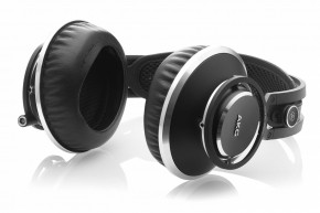 AKG K872