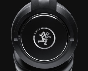 Mackie MC-150