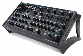 Novation Peak Stand