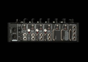 PLAYdifferently - Model 1