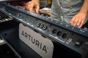 Arturia MatrixBrute