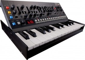 Roland Boutique JX-08