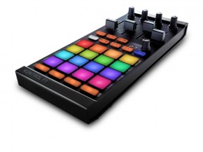 Native Instruments  Traktor Kontrol F1