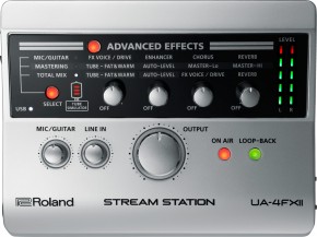 Roland UA-4FX2  Stream Station (EOL )